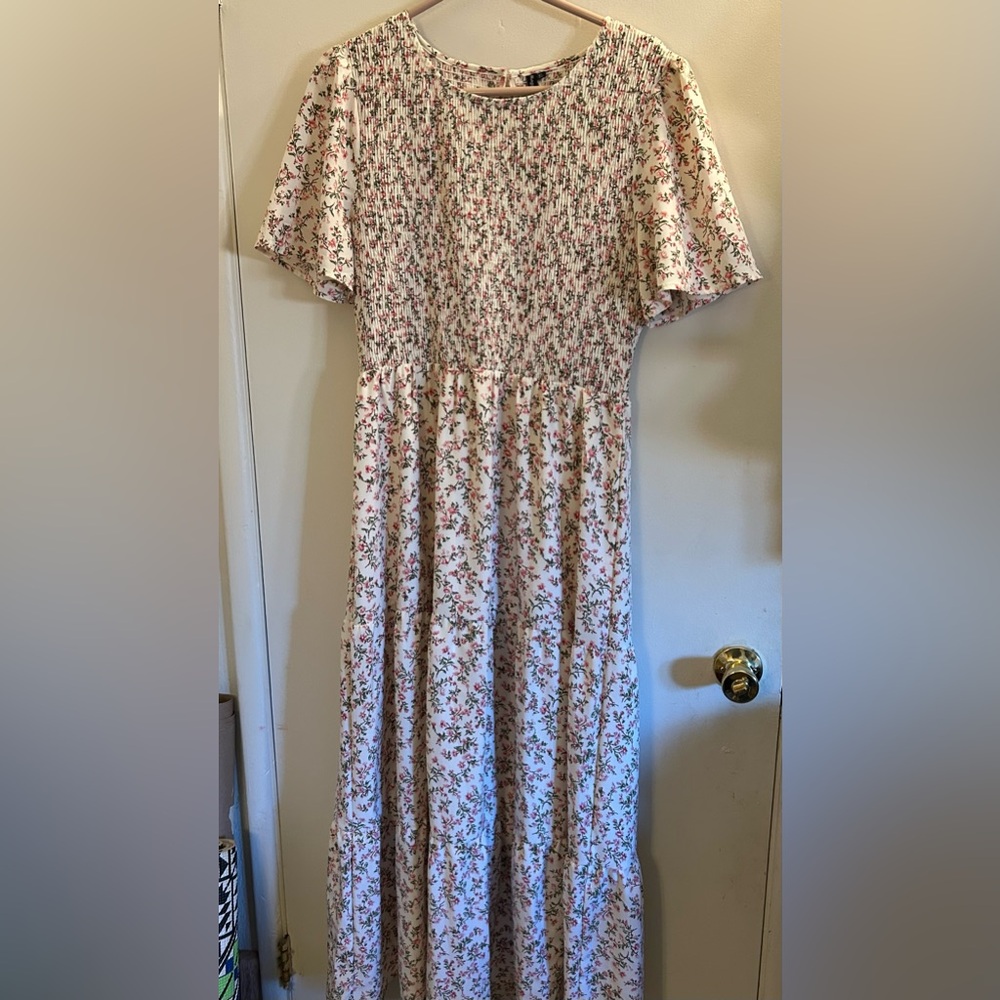 white floral print smocked bodice maxi dress